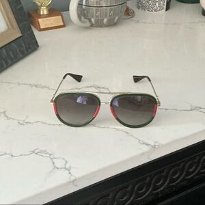 Gucci Stylish Green and Red Aviator Sunglasses